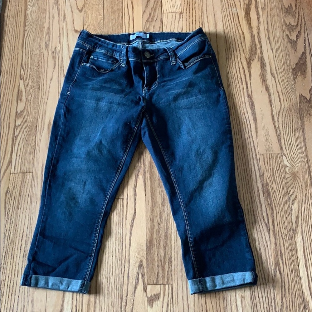 Dark Jean Capris